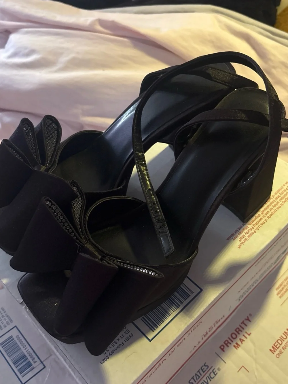 Dream Pairs Black Bow Block Heel Sandals